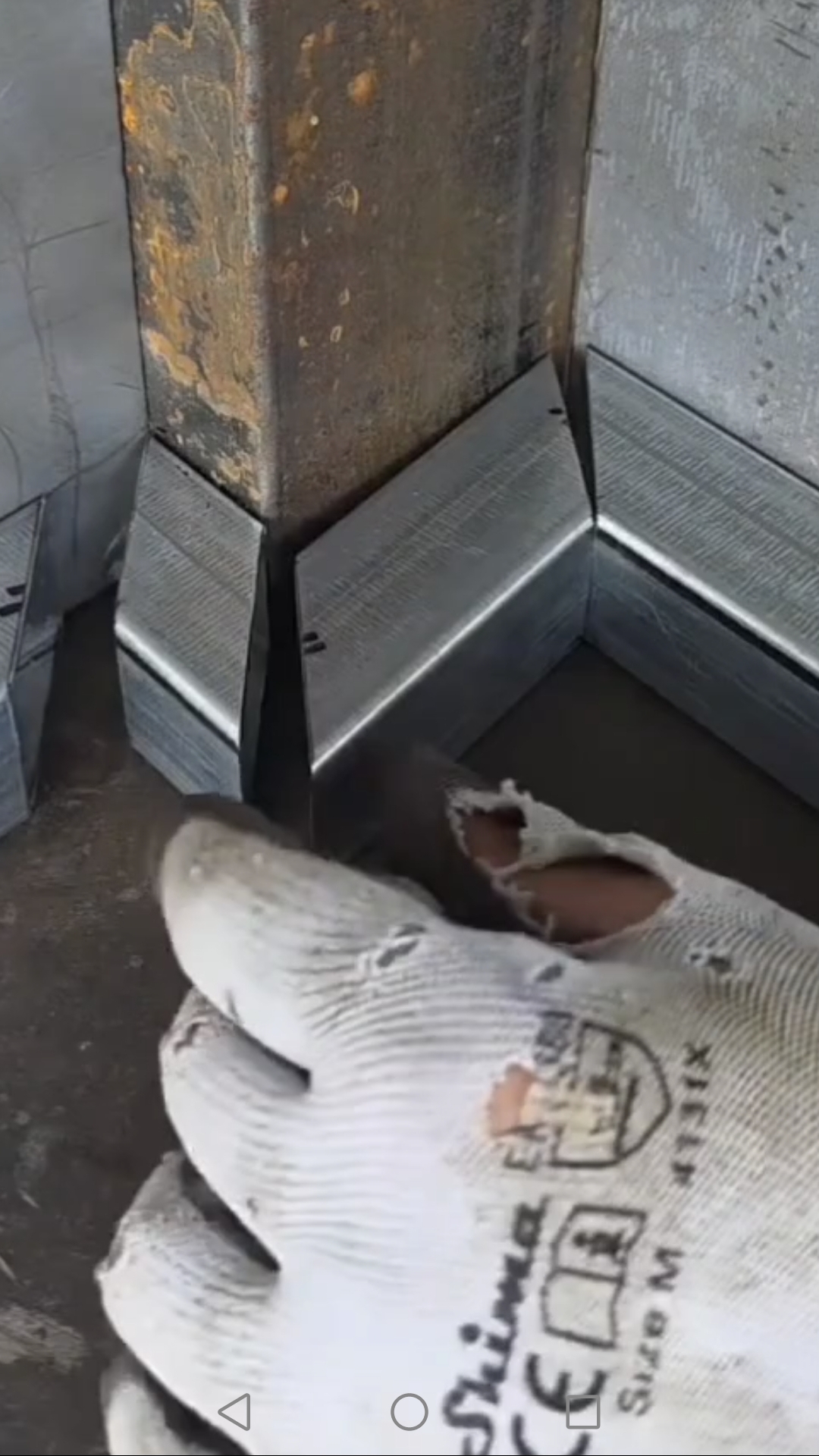 Отлажи в избранное