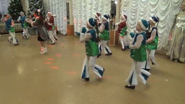 "Замела метелица" Петрова Анжела, новогодние праздники в ДДТ, 2016
