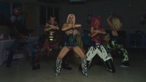 katseye - pinky up dance mirror