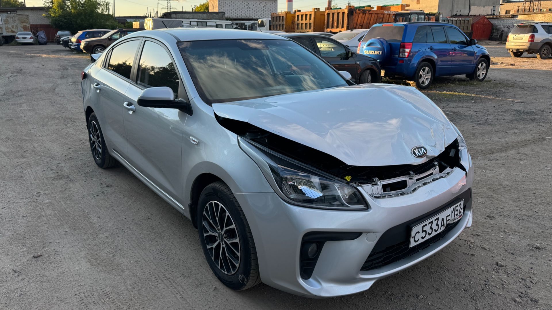KIA RIO, 2019 смотреть онлайн