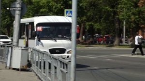 Сложности с заправкой автобусов испытывают барнаульские перевозчики