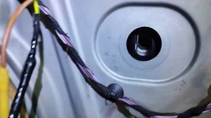 не работает ЗАМОК ЗАДНЕЙ ДВЕРИ ШКОДА Октавия А5, Фольксваген, Сеат, Ауди. VAG