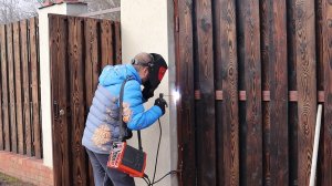 КРАСИВЫЕ распашные ВОРОТА своими руками | Установка автоматических приводов
