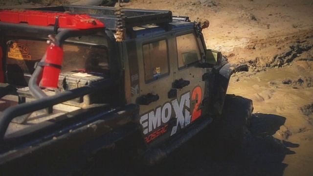 Летнее бездорожье в грязи и воде для монстра грузовика Crossrc EMO XL2 6WD