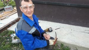 Строю террасу своими руками из металла.