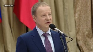 Губернатор встретился с лучшими выпускниками Алтайского края
