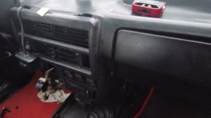 Купил бу ниву. Когда в ниве плохо сделано было ВСЁ.