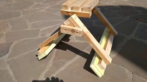 Крепёж для отлива. Установка коньков на крыше. Кровельные работы.