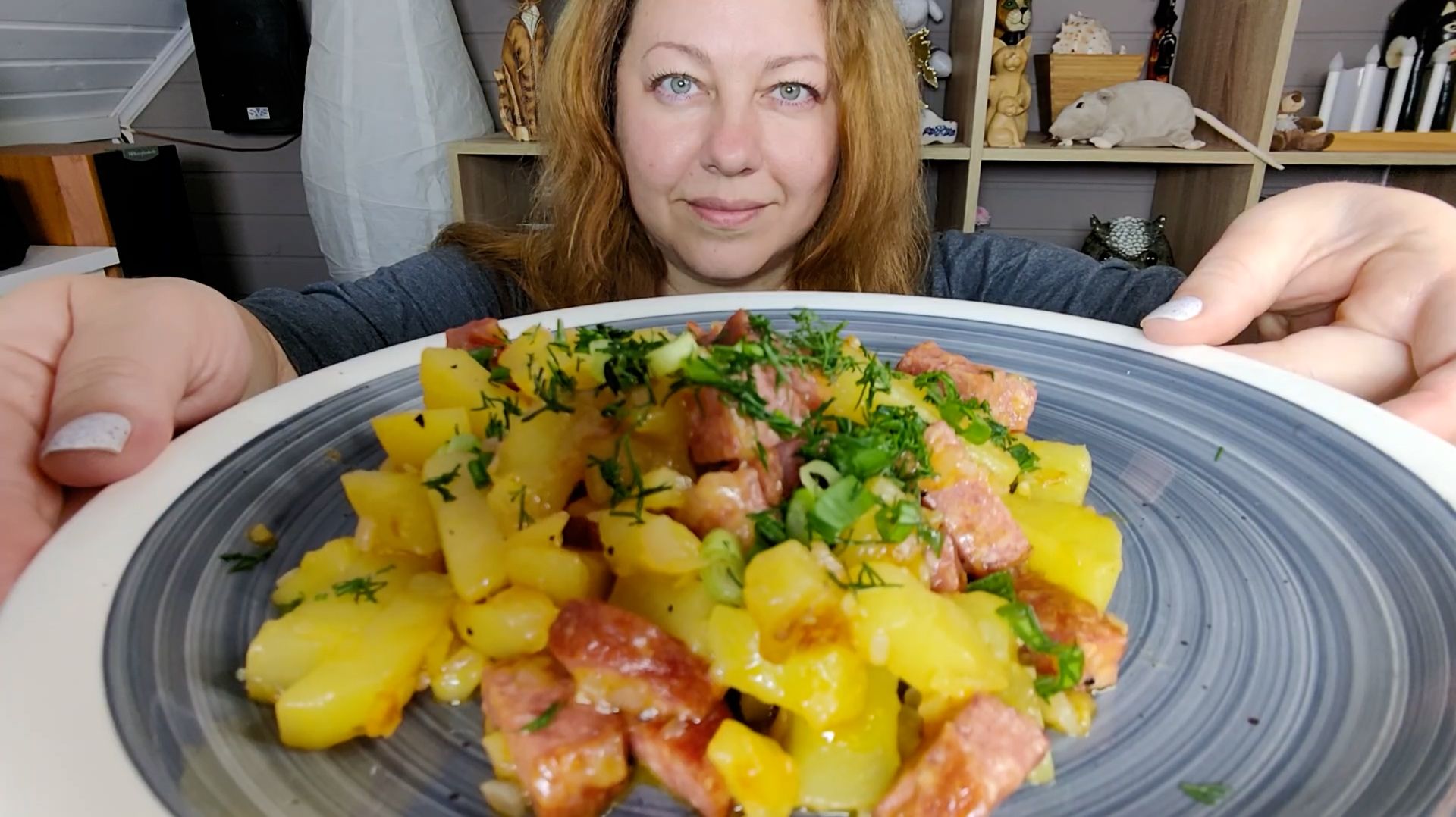 Мукбанг Картошечка по-ковалевски! смотреть онлайн