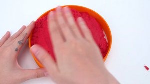 РАДУЖНЫЙ АРБУЗ ИЗ КИНЕТИЧЕСКОГО ПЕСКА! РЕЖЕМ СТОЛБЫ С ХРУСТОМ 🍉🌈