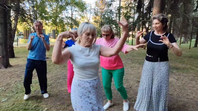 25 июня. Она красивая зараза... смотреть онлайн