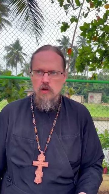 ☦ О том, можно ли класть в гроб личные вещи❓🙏