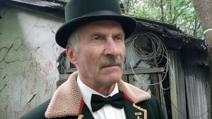 Поехали к Наташке а то по Андрюхе соскучилась .