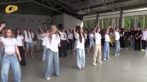 В СПОРТИВНОМ ЛАГЕРЕ «ОЛИМПИЕЦ» ЖЕЛЕЗНОГОРСКА СТАРТОВАЛА СМЕНА «В РИТМЕ ЛЕТА»
