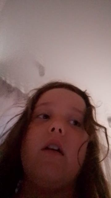 можете добавлять в друзья