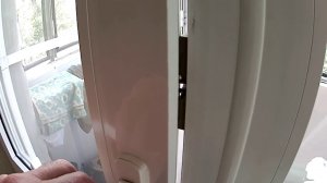 Перекосилась или плохо закрывается металлопластиковая дверь. Как отрегулировать? Guru from the USSR
