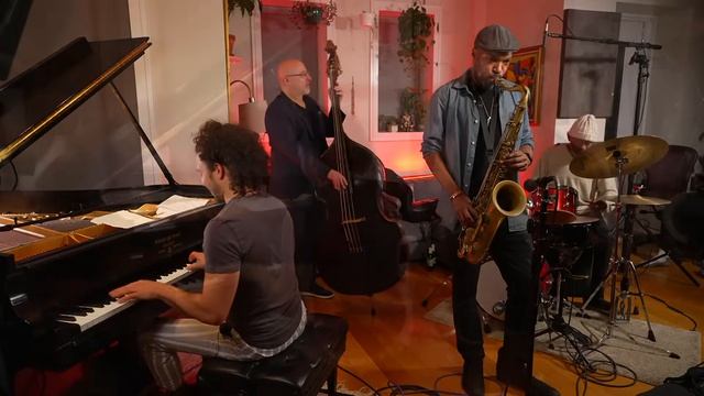 Re-Stream： Live From Emmet's Place Vol. 85 - Victor Lewis, Ben Wolfe, & Stacy Dillard смотреть онлайн