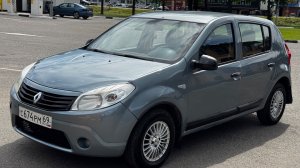 Видеообзор Рено Сандеро 2010.