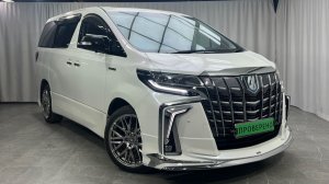 Обзор Toyota ALPHARD HYBRID 2012 года выпуска
