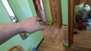 Ремонт плитки в ванной комнате. Плитка отошла от пола и ходит, исправляю по-быстрому