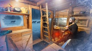 ТАЕЖНАЯ ИЗБА ПРИЮТИЛА в МОРОЗ - ДИКИЕ ЗВЕРИ на ПОРОГЕ | ОДИН В ЛЕСУ