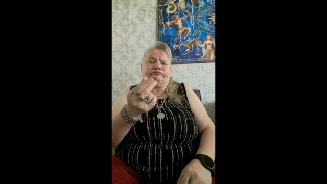 Опять Виктор Иванов блогер клетева меня и дочь , виктор Абсурд болтает ! смотреть онлайн