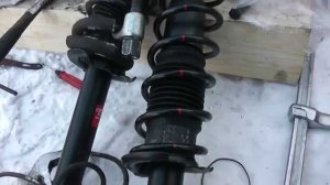 Замена задних стояк на Toyota