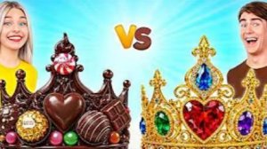 Челлендж. Шоколадная Еда vs Настоящая еда  Безумные Ситуации с Едой
