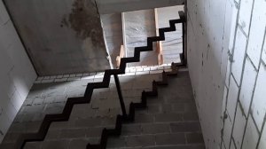 Два каркаса лестницы из профильной трубы в таунхаус!
