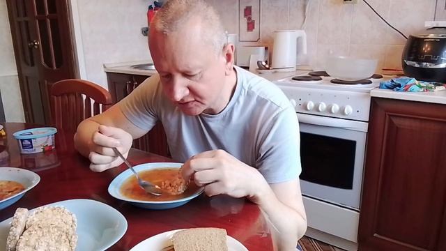 Всё рушится. Очень вкусный. смотреть онлайн