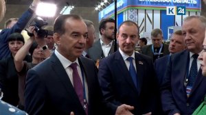 Валентина Матвиенко посетила стенд Кубани на форуме регионов в Беларуси