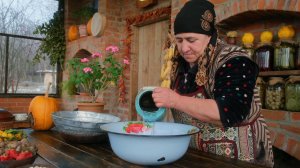 Бабушкины лепешки с гранатом и травами Азербайджанская Кухня Деревенская Кухня  Рецепты
