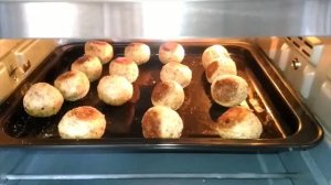 Шарики из гречки с куриной грудкой и творогом в духовке - вкусное и сытное блюдо