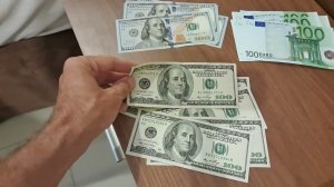 💵 Объясняю на пальцах про старые и новые доллары в путешествиях