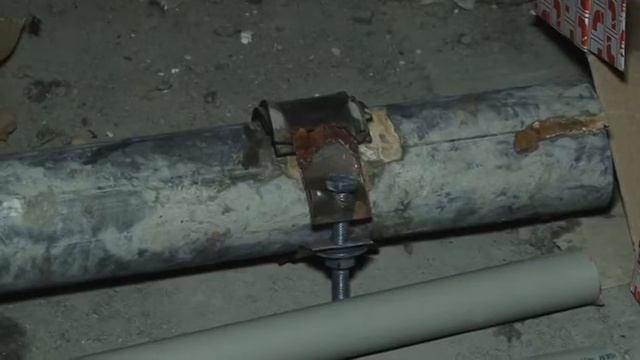 18.10.2017 В Доме ветеранов на Азина кипяток изуродовал потолки смотреть онлайн