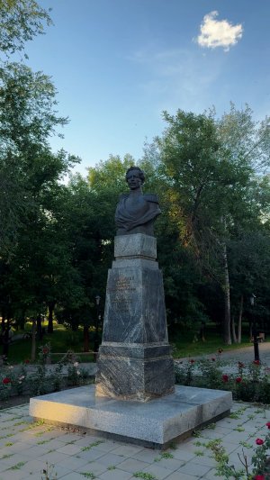 Памятник губернатору Оренбуржья В.А. Перовскому / #оренбург #перовский #губернатор