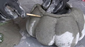 I Pushed a Tin Can into Cement and Made This!Stunning Result from a Simple Can