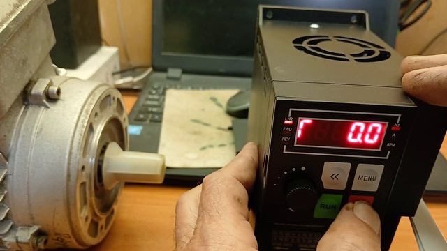 Частотный преобразователь OPTIMUS AD80-4T2D2-2. Кратко. смотреть онлайн