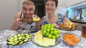 Мукбанг когда мы наконец НАЖРЁМСЯ? Женщина ДОЛЖНА есть МЕНЬШЕ мужчины?! Семейный ужин в России