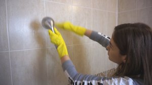 КАК БЫСТРО ОТМЫТЬ ПЛИТКУ И ШВЫ?? Генеральная уборка в ванной комнате НАРОДНЫМИ СРЕДСТВАМИ