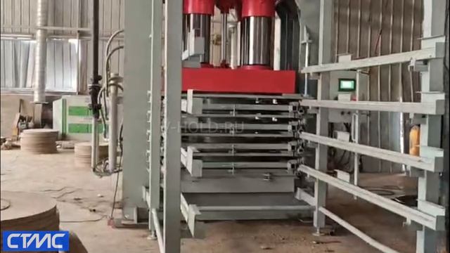 Линичя для изготовления кабельных катушек из опилок