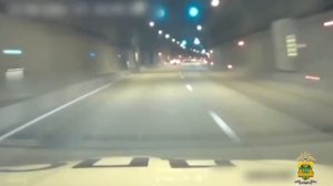 Полицейские спасли ребенка, проглотившего батарейку.

В Сочи на улице Виноградной к сотрудникам спец