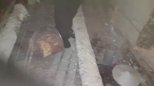 Течет потолок в ванной. Чердак.