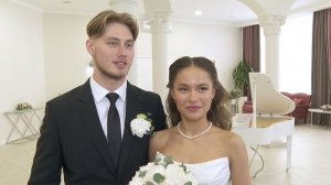 Тысячи пар сыграли свадьбу в Москве в красивую дату