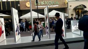 Уличные художники на Арбате. Картины, рисунки, портреты