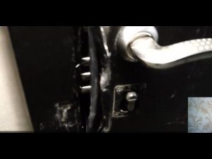 МЧС и полиция взломали дверь. Кто в ответе? (Реакция)