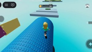 Я играю в Roblox побег от головы животного