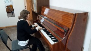 А. Н. Пахмутова. «Команда молодости нашей...»