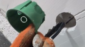 Как я устанавливаю подрозетники в газобетон: мой опыт. День 56 начало