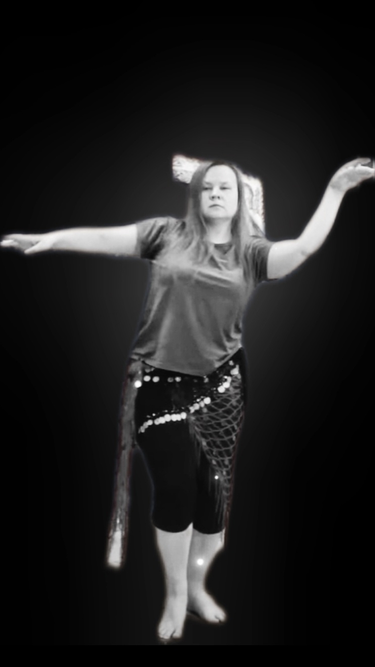 Belly dance Natalie Solmaz. Уроки в Плейлисте (ссылка в описании) #shorts